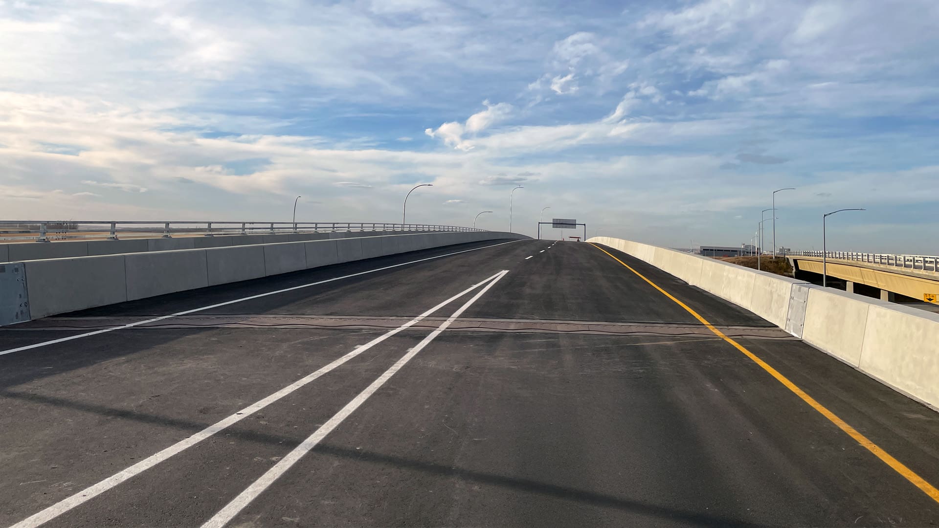 QEII-interchange-leduc-edmonton-Graham-construction-6