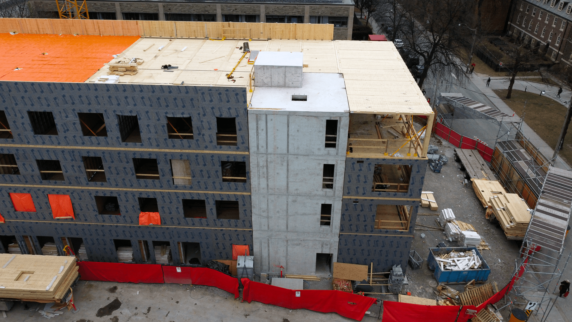 Lawson-Centre-for-Sustainability-Mass-timber-Graham-Construction-6