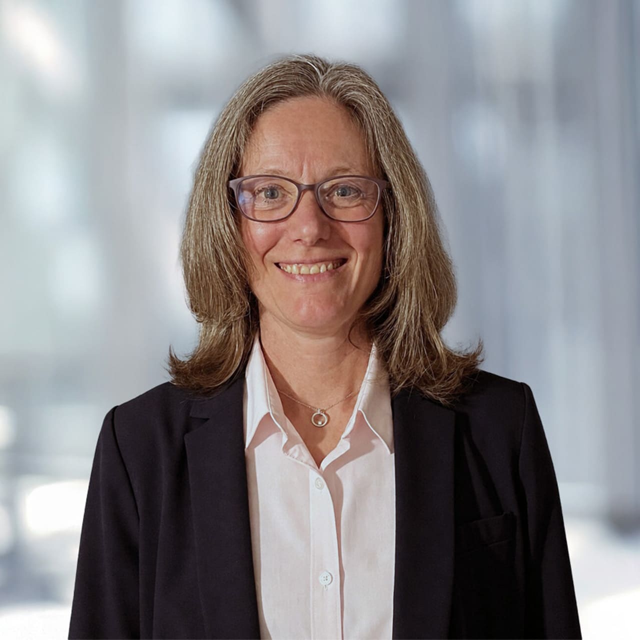 Kathy-MacLeod-CIO-Graham-Construction-web-bio-2