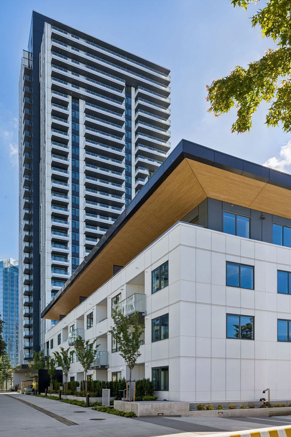 O2-Metrotown-Burnaby-BC-Residential-Tower-Graham-body
